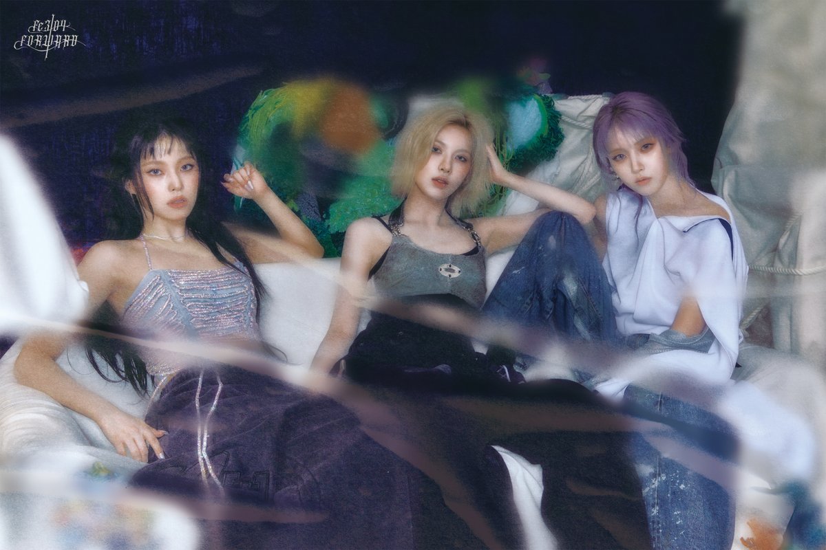 NMIXX(엔믹스) “Fe3O4: FORWARD” Concept Photo

NMIXX 4th EP “Fe3O4: FORWARD”
➫ 2025.03.17 6PM (KST)

🚢 Pre-Save &amp; Pre-Add &amp; Pre-Order
NMIXX.lnk.to/Fe3O4FORWARD

#NMIXX #엔믹스
#Fe3O4_FORWARD