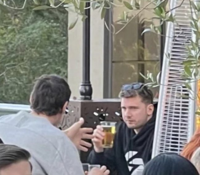 NBACentral (@thedunkcentral) on Twitter photo The Dallas Mavericks reportedly had an issue with Luka Dončić smoking hookah and drinking beer, per <a href="/TheAthletic/">The Athletic</a>
“Make no mistake, the people who witnessed Dončić’s last days in Dallas do not paint a flattering portrait of the 25-year-old’s professionalism. They call him lazy. The Dallas Mavericks reportedly had an issue with Luka Dončić smoking hookah and drinking beer, per <a href="/TheAthletic/">The Athletic</a>
“Make no mistake, the people who witnessed Dončić’s last days in Dallas do not paint a flattering portrait of the 25-year-old’s professionalism. They call him lazy.