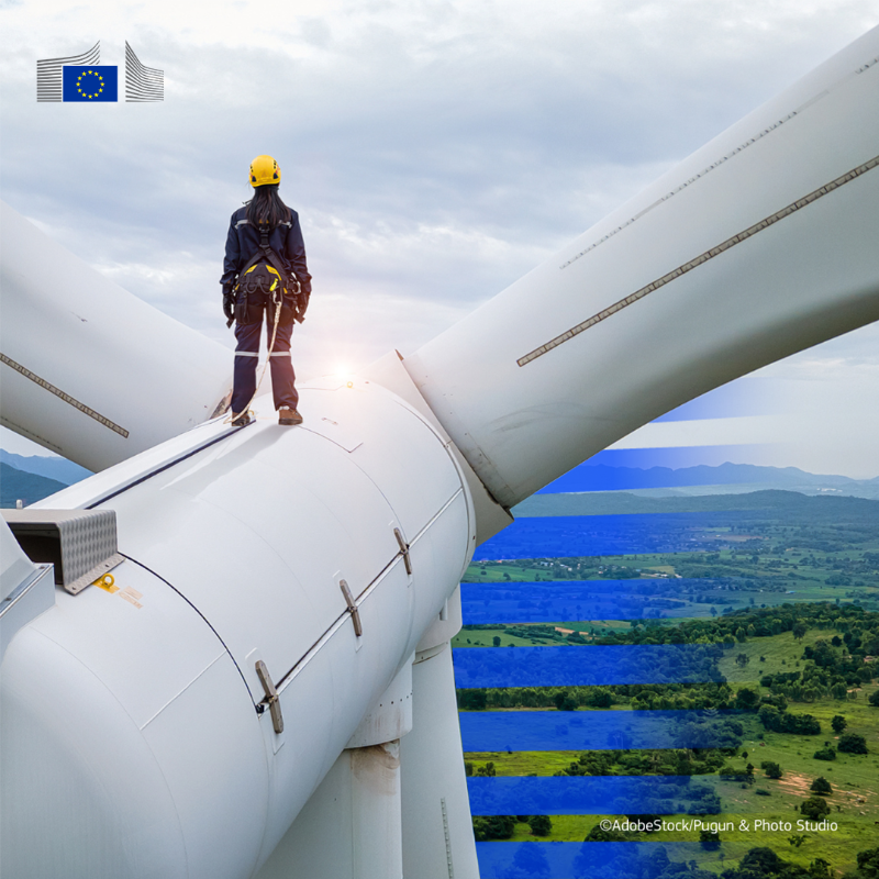 EU_Commission's tweet photo. We're driving energy prices down and competitiveness up.

Today, we're taking action to make energy more affordable for all Europeans.

Our new plan will:
🔸Lower energy costs
🔸Integrate our energy market
🔸Attract investments and delivery
🔸Prepare for potential crises

More ↓