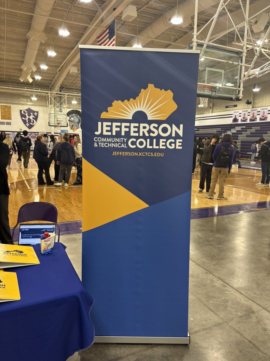 Mary Louise Pozaric tweet media