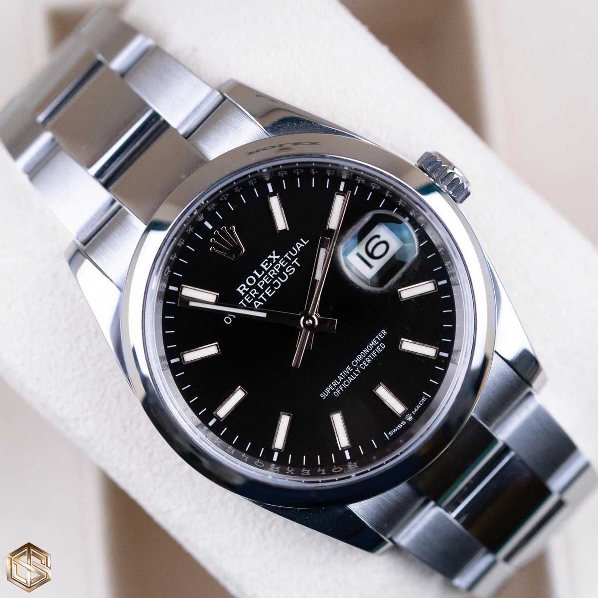 raffling a ROLEX for only 0.09 SOL per tix (approx $10 🤯) - accepting $jup, $puff, $basc, etc!

monet.community/r/cm7m1p3zp008…

3 WINNERS:
1 x Brand New Rolex Datejust 36mm  
1 x 1 SOL
1 x 2 SOL

top buyer gets 2 SOL if the raffle sells out!

RT, like and comment addy below for a