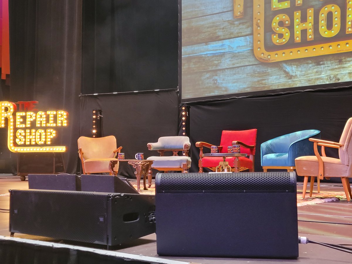 JessicaRabbit37's tweet photo. How I spent Monday evening ❤️ #therepairshop #repairshoplive https://t.co/RSlMroA1Nv