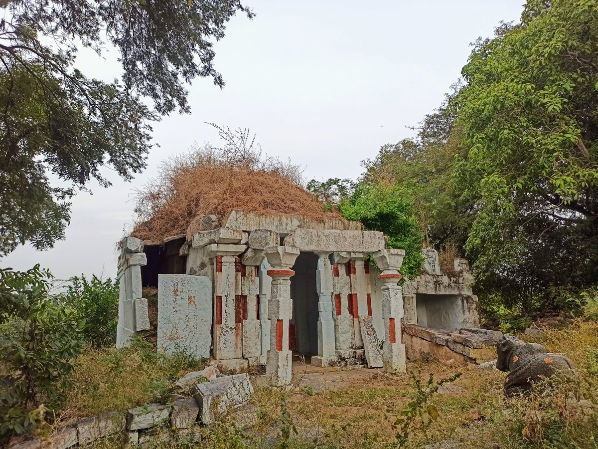 Kavalichandrak1's tweet photo. Historical Shivalayam Temple 🙏🏻🚩#Addakal #Mahabubnagar #Telangana
@HiHyderabad @tsdamindia @SmitaSabharwal @jupallyk_rao @ANI @tourismgoi @incredibleindia @Collector_MBNR @eenadulivenews @sakshinews @TelanganaToday https://t.co/nCBgiZcmCP