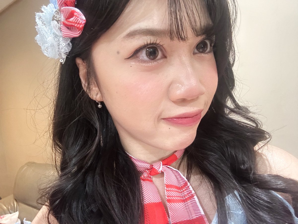 A_LuluJKT48's tweet photo. Terima kasih yang udah nonton HUT kak Jirayut SERUU BGTT!!! #KuSangatSuka pertama kali di TV❤️❤️❤️ https://t.co/SBnggUfR0X
