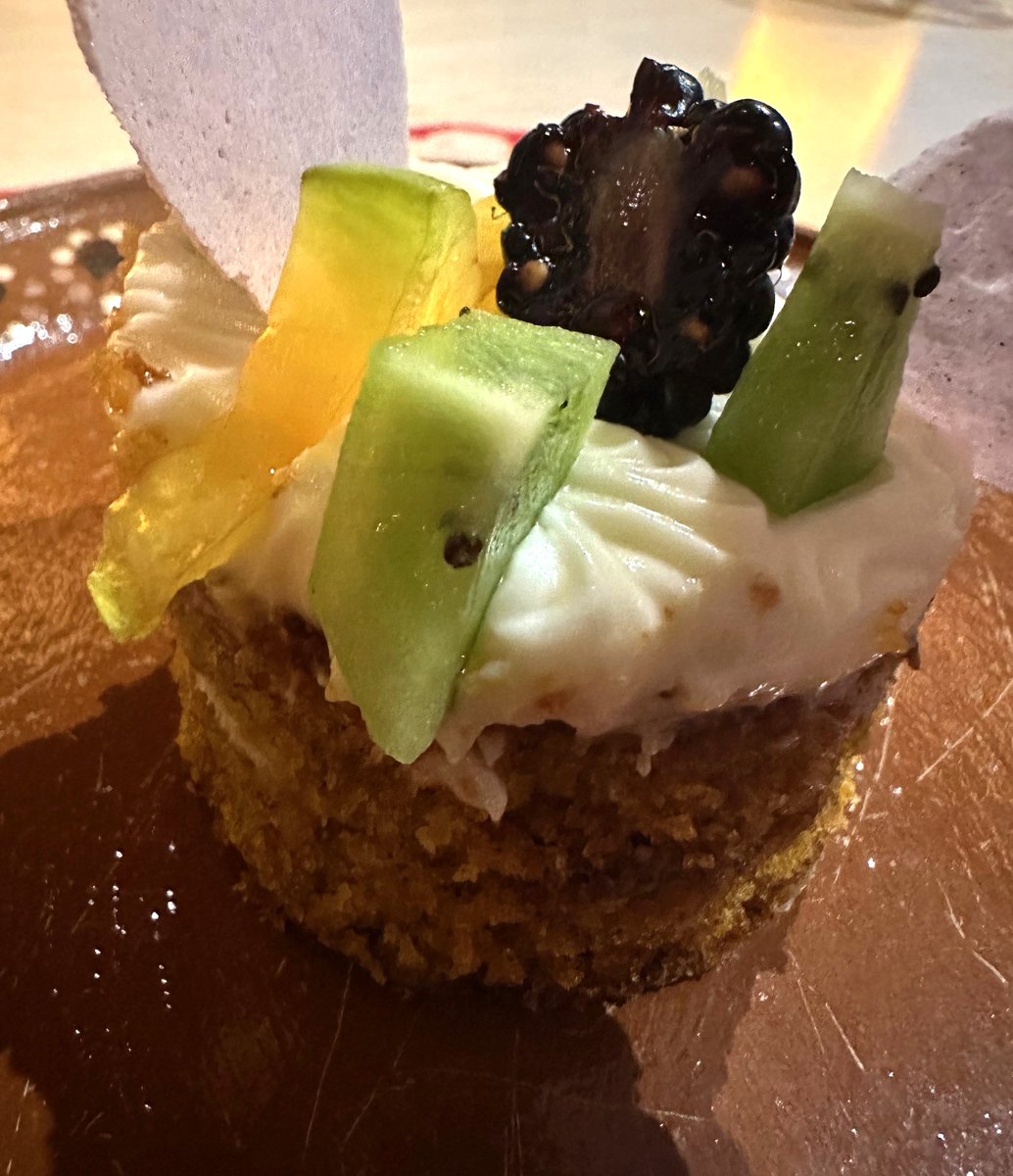 allison_wallace's tweet image. Puerto Vallarta is a known for its stunning coastline, vibrant culture, and rich culinary scene. But among the countless dining experiences available, there is one that stands out as truly exceptional:  tinyurl.com/yc6tz64y 
#PuertoVallarta #Mexico #foodstuff