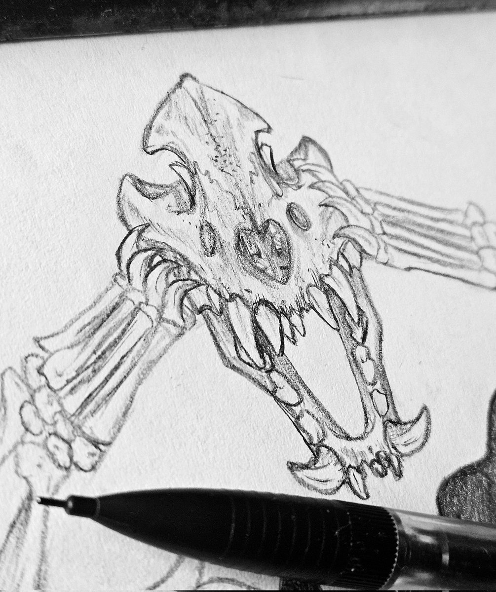 vampyvern's tweet photo. Friends, Romans, countrymen, Lend me your eyes. I come bearing a WIP hyena skull from a cοmmissiοn.. https://t.co/OWX1SgJHyR