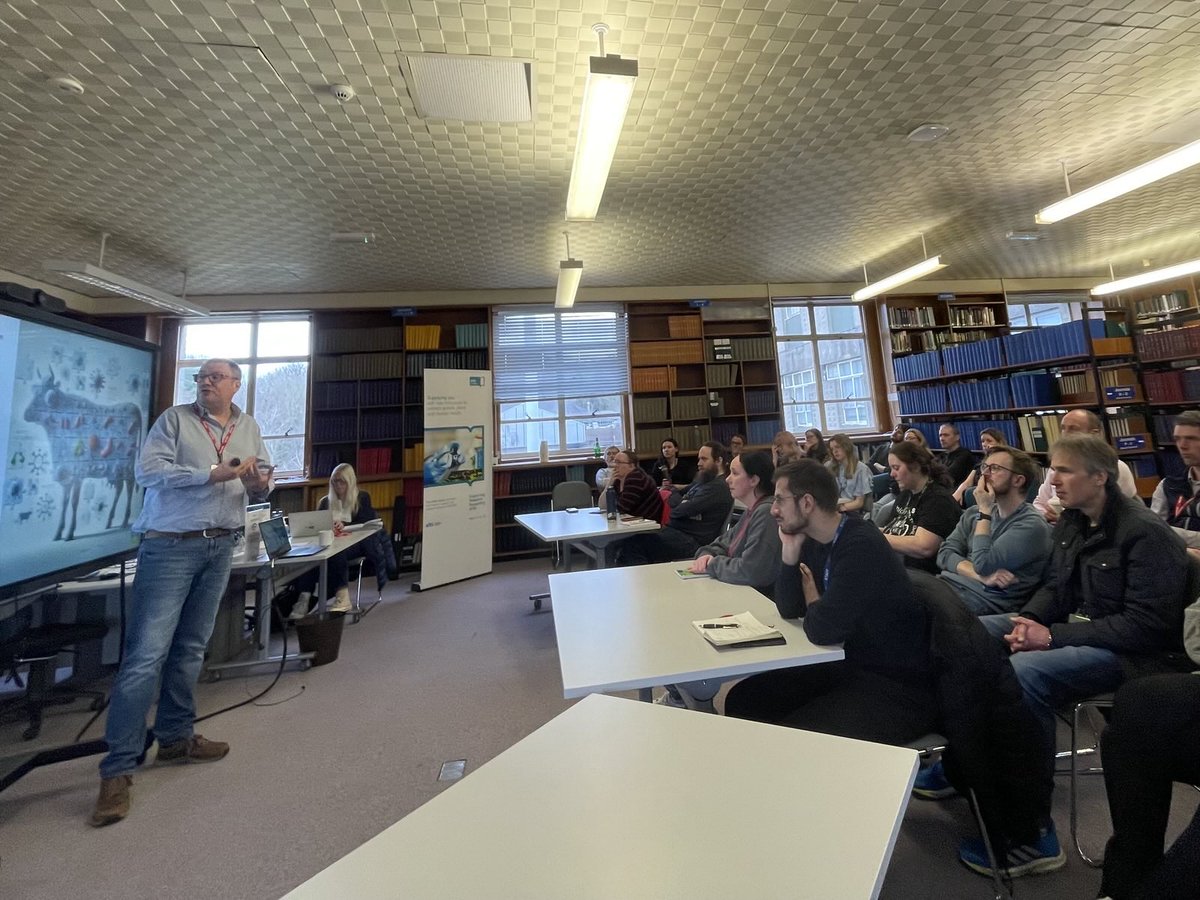 AFBI_EMbI's tweet photo. Great to have @kmeade11 up from @UCD_CHAS to talk about his work on bovine tuberculosis, the effects of vitamin D host supplementation and exploring the epigenome and metabolome of infected animals. https://t.co/HDer7JdCvp