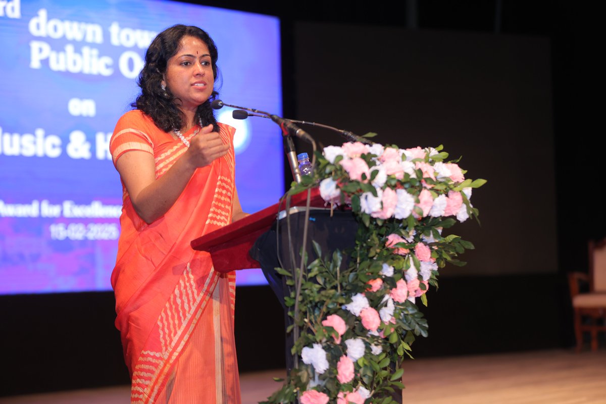 shantala_hegde's tweet photo. An honor to have presented the 33rd Oration @downtownhosp . My heartfelt thanks to the Down Town Hospital team for such a grand event. #Music is undoubtedly one of the most powerful ways to promote #health #MentalHealth #musicbrain
@NIMHANS_BLR @India_Alliance @MoHFW_INDIA https://t.co/1C4xHcrlGZ