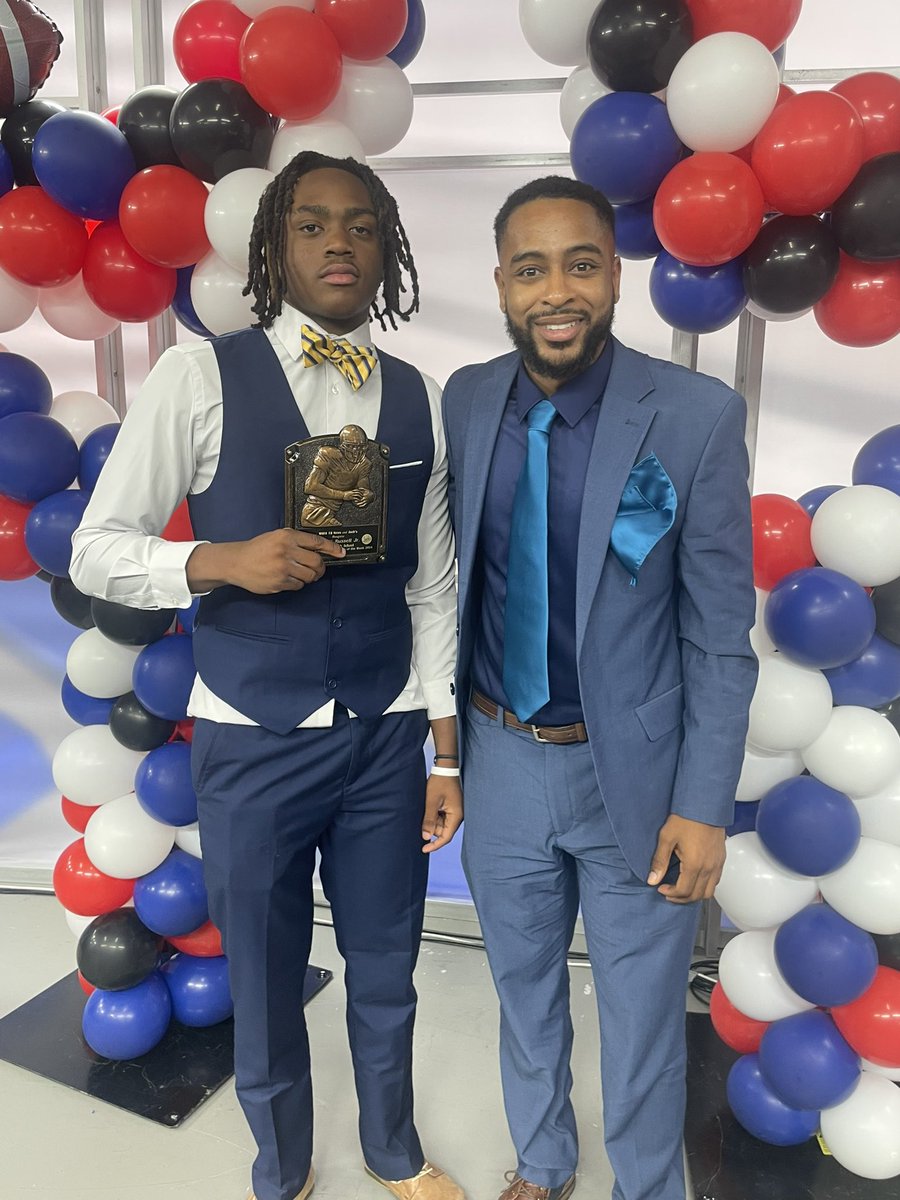 This student athlete (TJ Russell) did a great job for us this year. He is one of the most mentally toughest players I've had the honor of coaching! He will be attending Howard University to play Quarterback Congratulations! Friday Night Fever Player of the Week!