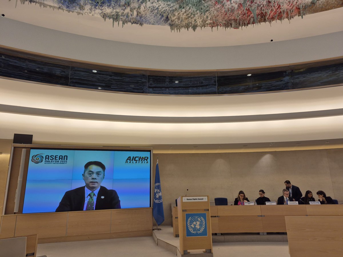Malaysia in Geneva (@mygenevaun) on Twitter photo AICHR Chair <a href="/edmundbon/">Edmund Bon</a> delivered statement at #HRC58 to reaffirm 🇲🇾's commitment as ASEAN Chair 2025 to advance human rights. He emphasised an ASEAN-led whole-of-ASEAN approach to peace, inclusive growth & sustainable development. AICHR also called for closer cooperation with HRC AICHR Chair <a href="/edmundbon/">Edmund Bon</a> delivered statement at #HRC58 to reaffirm 🇲🇾's commitment as ASEAN Chair 2025 to advance human rights. He emphasised an ASEAN-led whole-of-ASEAN approach to peace, inclusive growth & sustainable development. AICHR also called for closer cooperation with HRC