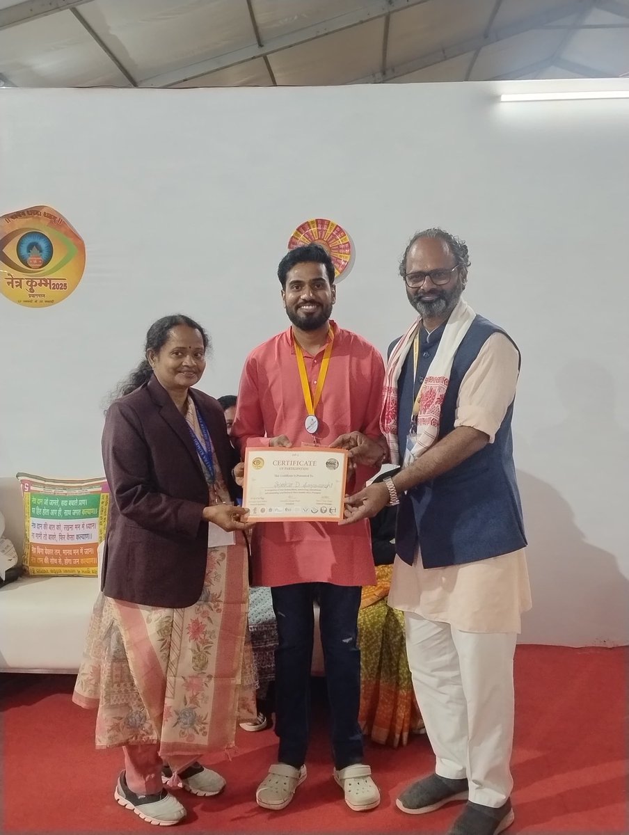MeDeVisionOrg's tweet image. &quot;An unforgettable journey at Netrakumbh  MeDevision Internship Programme  Wrapped  with acertificate distribution and  Best wishes for all the volunteers #Netrakumbh #InternshipExperience #kumbh