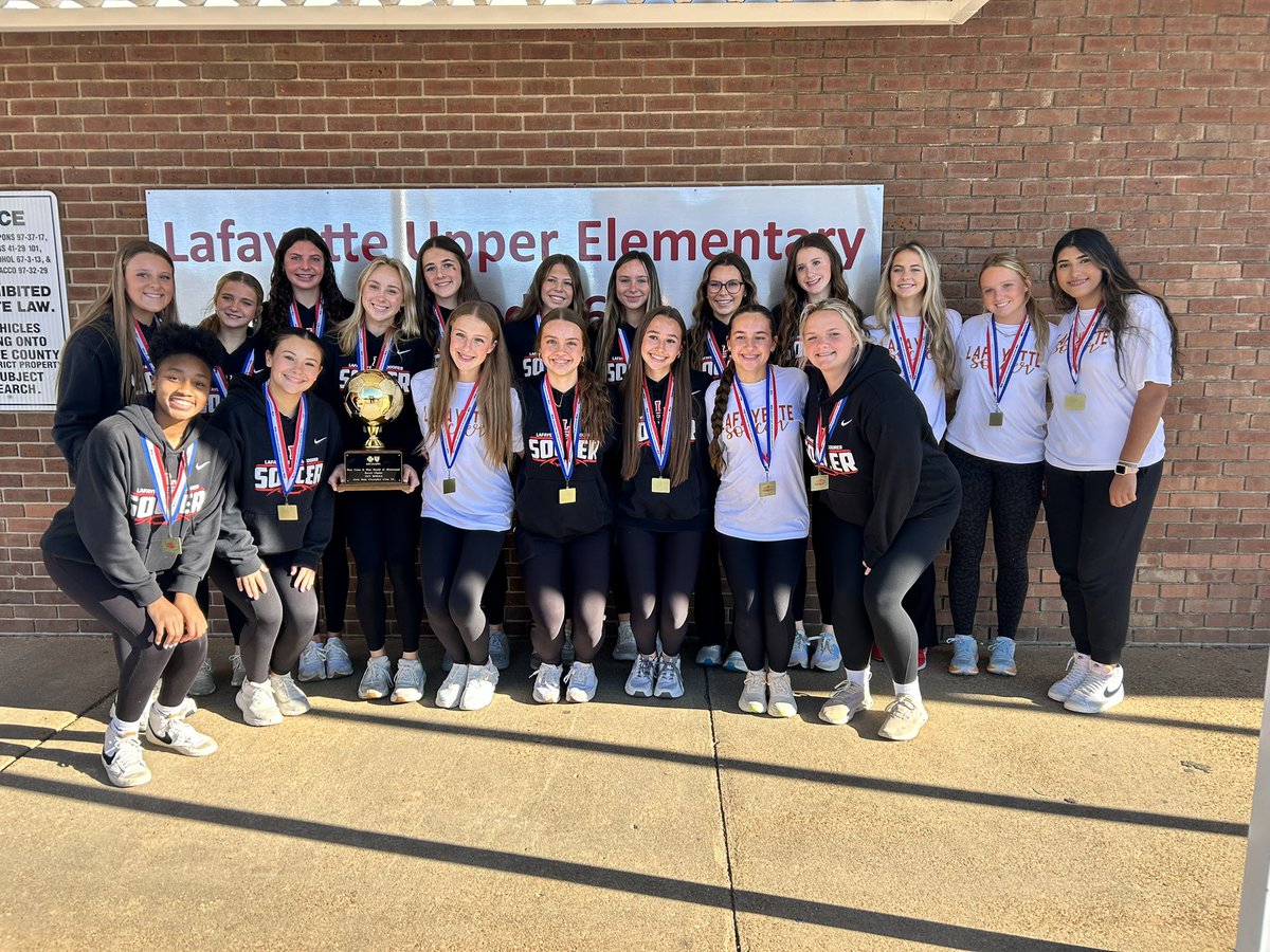 The support our school gives our soccer program is exceptional!! We felt the love and support today!! Thank you. Go Dores!! 🏆⚽️
