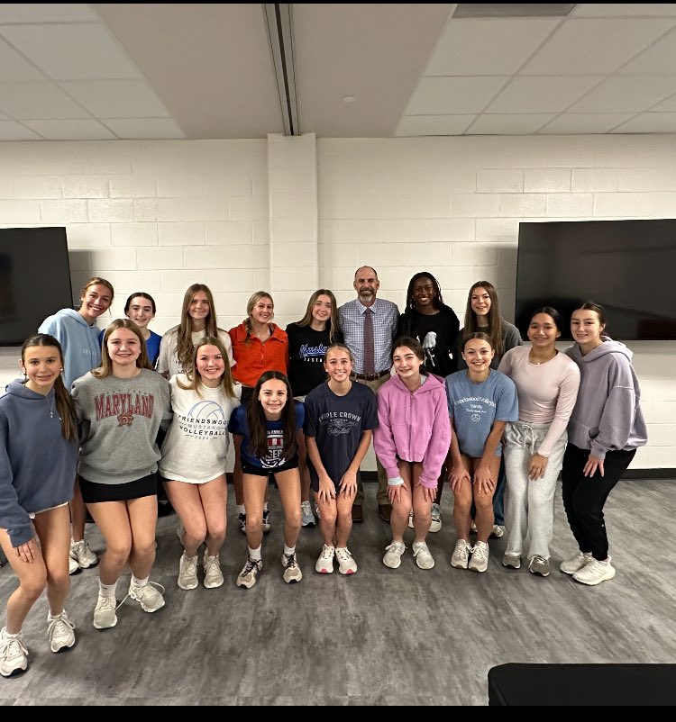 Got to start my morning talking with our head volleyball coach’s leadership group from FHS and FJH. Grateful for leaders who step into leadership intentionally and for these girls influence in FISD.