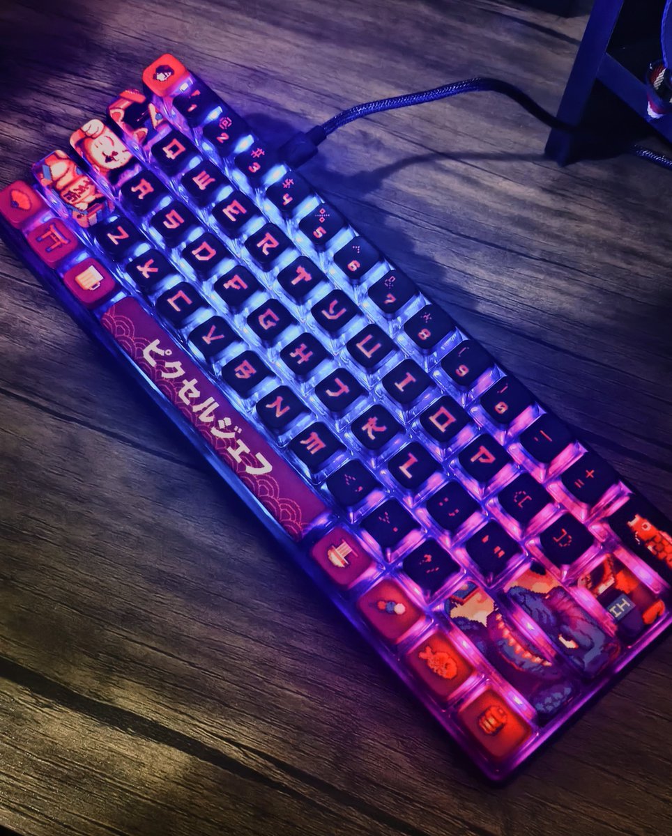 I really love the Keycaps of <a href="/pixeljeff1995/">Pixel Jeff</a> 🍡