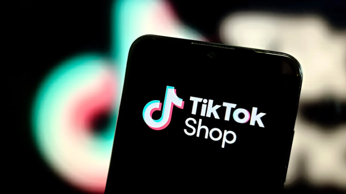 imania_apple's tweet photo. https://t.co/XlxpjMVzgQ **TikTok Shop: come attivarlo e usarlo** 🚀 Scopri il nostro tutorial completo su come abilitare TikTok Shop e sfruttarlo al meglio 👉 Link https://t.co/XlxpjMVzgQ #TikTokShop #Ecommerce #SocialCommerce #Tutorial #TrasformaIlTuoBusiness https://t.co/T24yFYYiG4