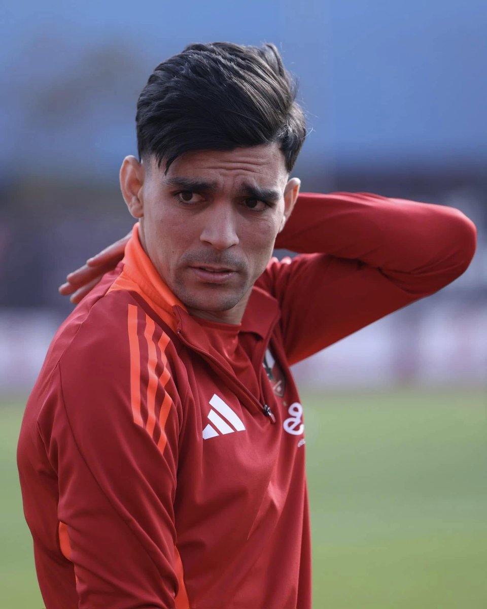 الإتنين دول بيلعبوا كورة بجد والباقي بيحنكش....