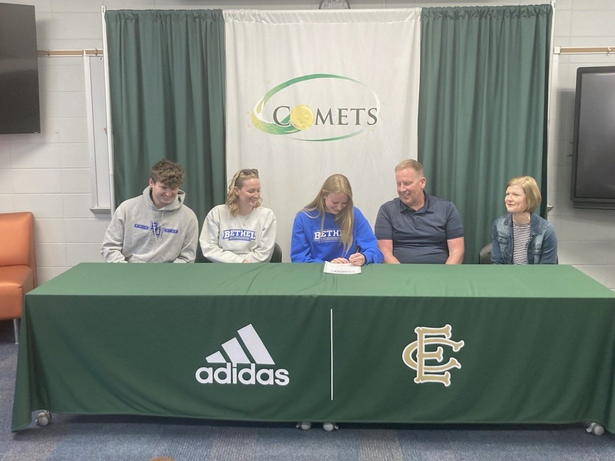 Congratulations to Eastern Lady Comet Swimmer Ava Kantz on signing to continue her swimming career <a href="/BUPilotsSwim/">Bethel Pilots Swimming & Diving</a>.  Great job Ava!