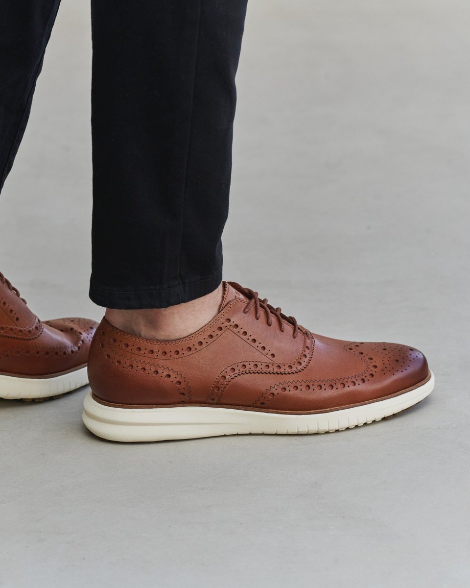 shoesforcrews's tweet image. Cole Haan style never slips up. We make sure of that. ow.ly/M6hj50V2mSk

#slipresistant #shoesforcrews #workstyle #nonslip #colehaan