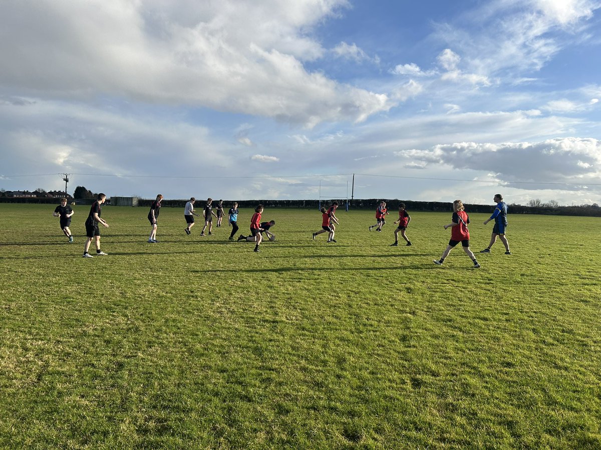 Great to have Ellis and Annie in from the Leeds Rhinos Foundation this afternoon. 

Interviews and a practice session for our year 10s before our Leeds and Hunslet final on Monday evening at John Charles centre. 

Thanks again for all they do for school and grassroots rugby 👏