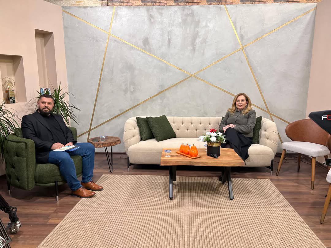 Kıbrıs Genç TV’de sevgili arkadaşım Meliz Birinci'nin hazırladığı Arun Acumsal'ın sunduğu Akşam Saati programında hoşş sohbet bir program gerçekleştirdik. Misafirperverliğiniz için teşekkürler.