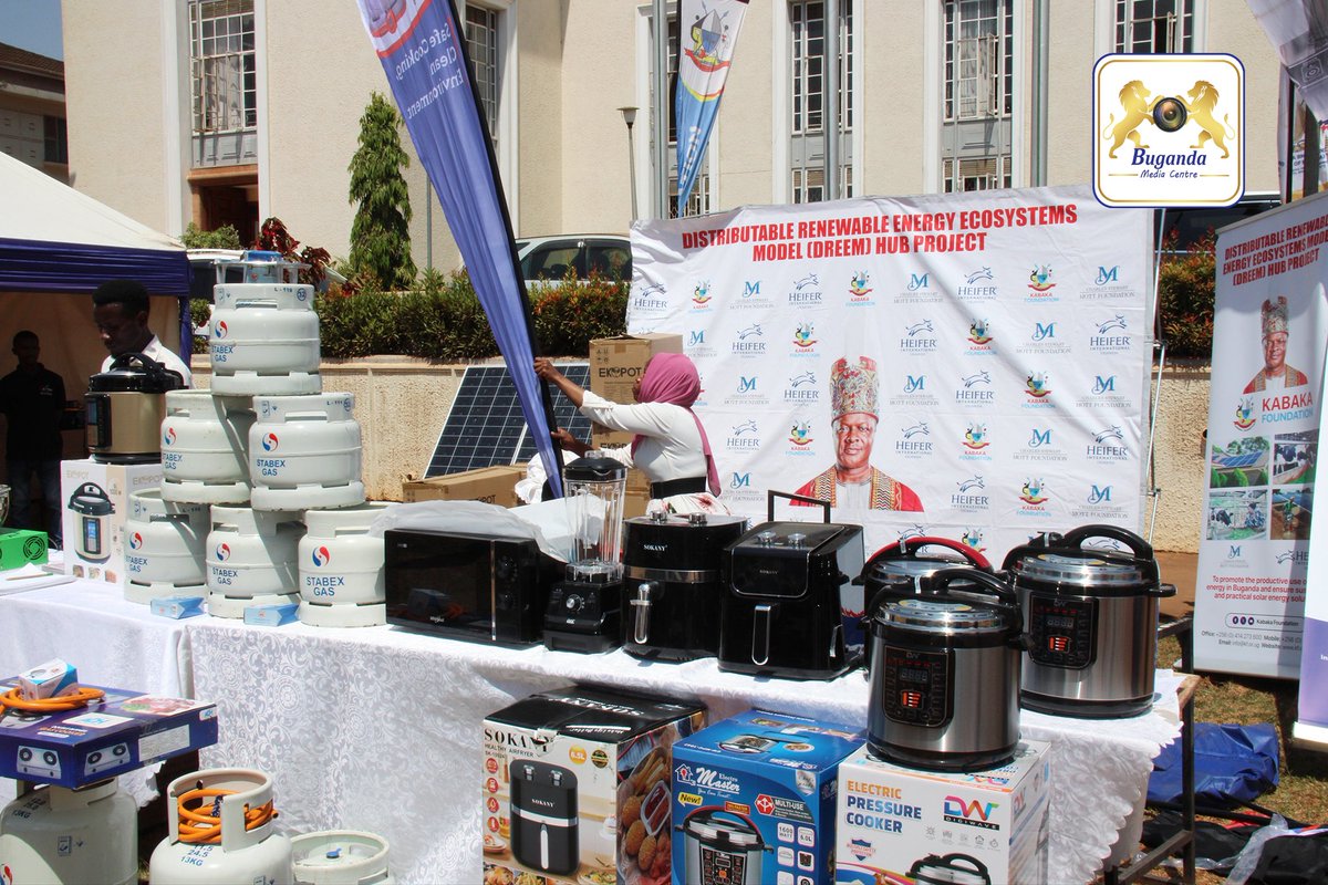 The Kingdom of Buganda has commissioned the Clean Cooking Demonstration campaign spearheaded by the 1st Deputy Katikkiro Oweek Twaha Kaawaase with several other dignitaries including Hon. Dr. Can <a href="/NankabirwaRS/">Ruth Nankabirwa Ssentamu</a>, a representative of British High Commissioner Mr. Benjamin Zeitlyn