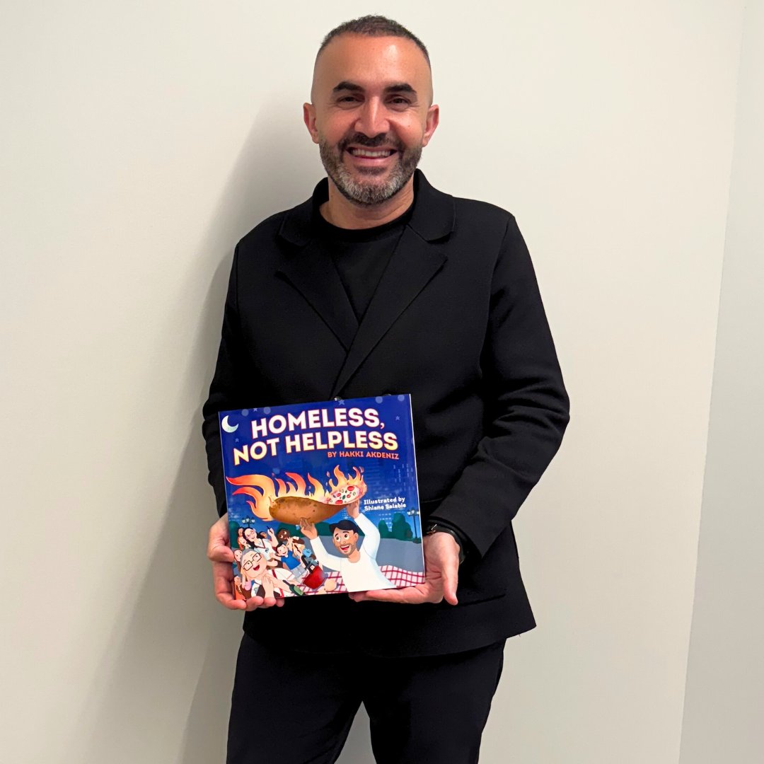 lightswitchK12's tweet image. A story of hope, determination, generosity, and the love of food—Homeless Not Helpless by @hakkiakdenizz is coming soon!  🍕📖 Stay tuned for the release!✨ Preorder now: bit.ly/homelessnothel…
#NewBookAlert #ChildrensBooks #KidsBooks #ChildrensPictureBooks #IllustratedBooks