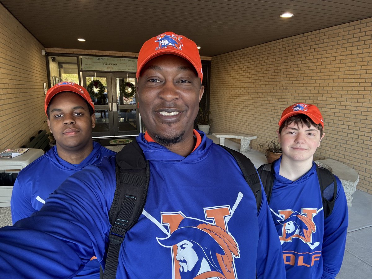 RNEGolf's tweet image. We want to thank @WindsorElem for allowing us the opportunity to serve and greet your wonderful students this morning. It was an honor and a privilege! #studentathlete #morethancompetition #communityservice #mentoring #rnegolf #rneathletics