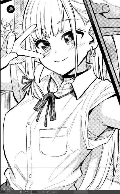 今月号は自撮り女子大量に出てきます。 