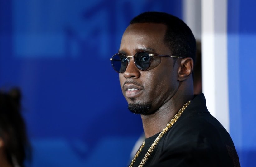 carynpsych's tweet photo. I appeared on Crime Stories with Nancy Grace to discuss the allegations against Sean Combs, including claims that he dangled a woman off a 17th-floor balcony.

•Merit Street Media TV
•YouTube
•https://t.co/oyjXsn4qQD Podcast
•Sirius XM Radio Channel 111
•Spotify https://t.co/0VtsrZUQZA
