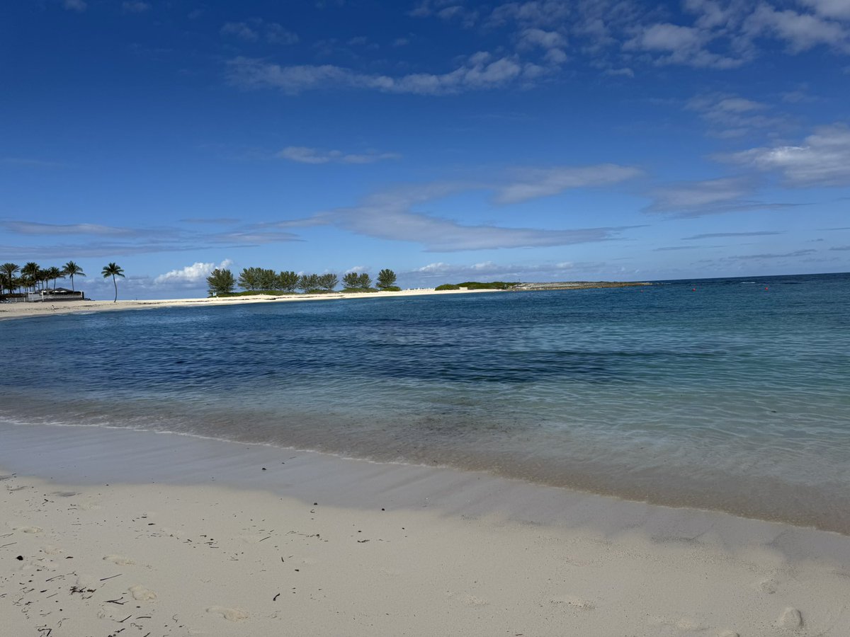 Volviendo a Bahamas justo dos años después del PSPC …… esta vez al Atlantis 😍😍……. Se echa de menos no tener por aquí a <a href="/MrGhalys/">Adrián Delgado</a> organizando todo 🤣