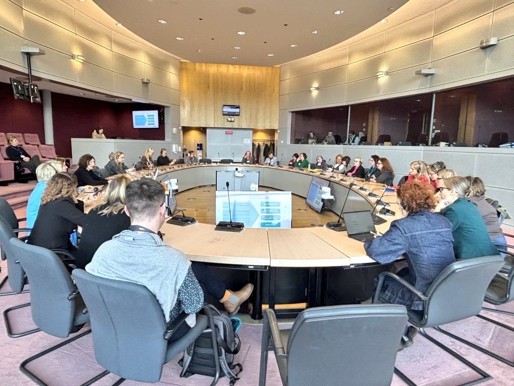 Komisja Europejska tweet media
