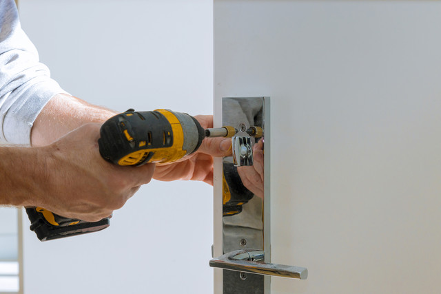 DiamondLocksmth's tweet photo. Have an inquiry? Send Diamond Locksmith an email. https://t.co/vFcZGEaDj2 #MobileLocksmithServices #KeysStuckInIgnition #24HourLocksmith https://t.co/Vpe5s9azbM