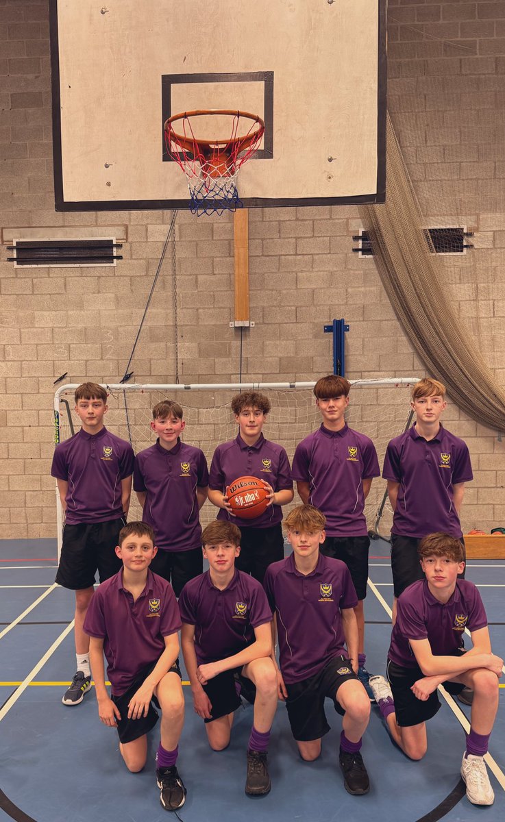 Well done to the Year 8 Basketball team who played their first game as a team tonight. They were unlucky not to get the win but excellent efforts all round from all involved!🏀