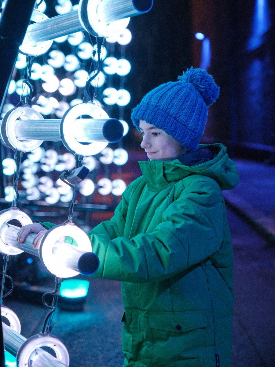 What's On Plymouth (@whatsonplymouth) on Twitter photo Travel Information for Dazzle! Devonport's Festival of Light starting Tomorrow ✨
A free <a href="/plymouthbus/">Plymouth Citybus</a> service will be running throughout Dazzle!
Find out more information about Dazzle! here:
visitplymouth.co.uk/whats-on/dazzl…
<a href="/realideasorg/">Real Ideas</a> | <a href="/TheMarketHallUK/">TheMarketHall</a> Travel Information for Dazzle! Devonport's Festival of Light starting Tomorrow ✨
A free <a href="/plymouthbus/">Plymouth Citybus</a> service will be running throughout Dazzle!
Find out more information about Dazzle! here:
visitplymouth.co.uk/whats-on/dazzl…
<a href="/realideasorg/">Real Ideas</a> | <a href="/TheMarketHallUK/">TheMarketHall</a>