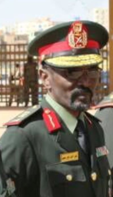الجيش السوداني عندي  يتمثل في رمزين خالدين، شهيدين قدما أرواحهما فداءً للوطن. صورتهما ليست مجرد ذكرى، بل راية ترفعها الأجيال القادمة دليلاً على التضحية والوفاء. ستظل ملامحهما محفورة في وجدان الأمة، شاهدة على درب النضال والرجولة والشهامة والثبات والإيمان بقضية الوطن.