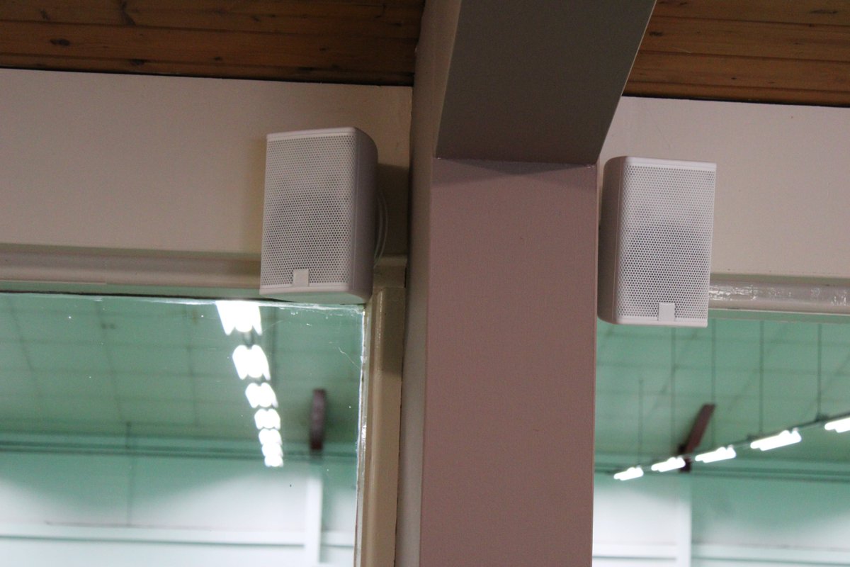 Rea_Sound's tweet image. Throwback to this great job completed at the Jim Baker Bowling Stadium. We installed a state-of-the-art sound system. Rea Sound integrated a high-quality system featuring @Martinaudioltd 8" CDD speakers, Adorn A55W speakers, and an @Allen_heath mixer.
bit.ly/47QLO2C