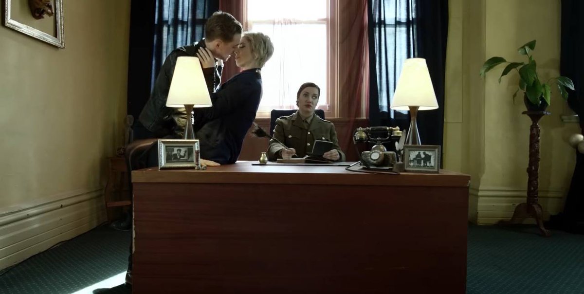 lavvecc's tweet photo. continue to love this short film cause dacre so fine and he knows this 🫨 https://t.co/4F3L1BA8z7