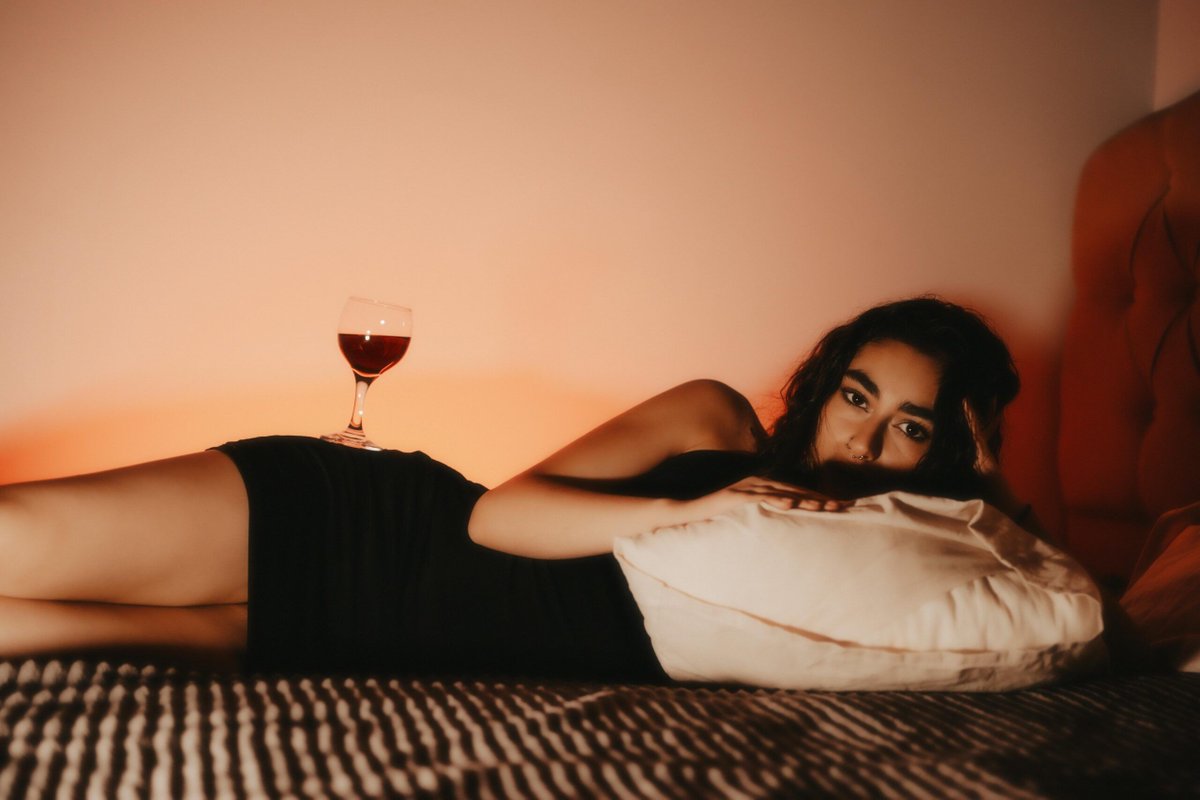 SwingTowns's tweet photo. The Impact of Stress on Sex Drive in Women #SexualHealth #StressManagement #WomenWellness #LowSexDrive #StressRelief #SwingersLife #MentalHealth #BoostLibido #SelfCare #SexualWellness #SwingTowns #SwingTownsBlog
https://t.co/2YEQvN2hpz https://t.co/9w5fRAvfFf