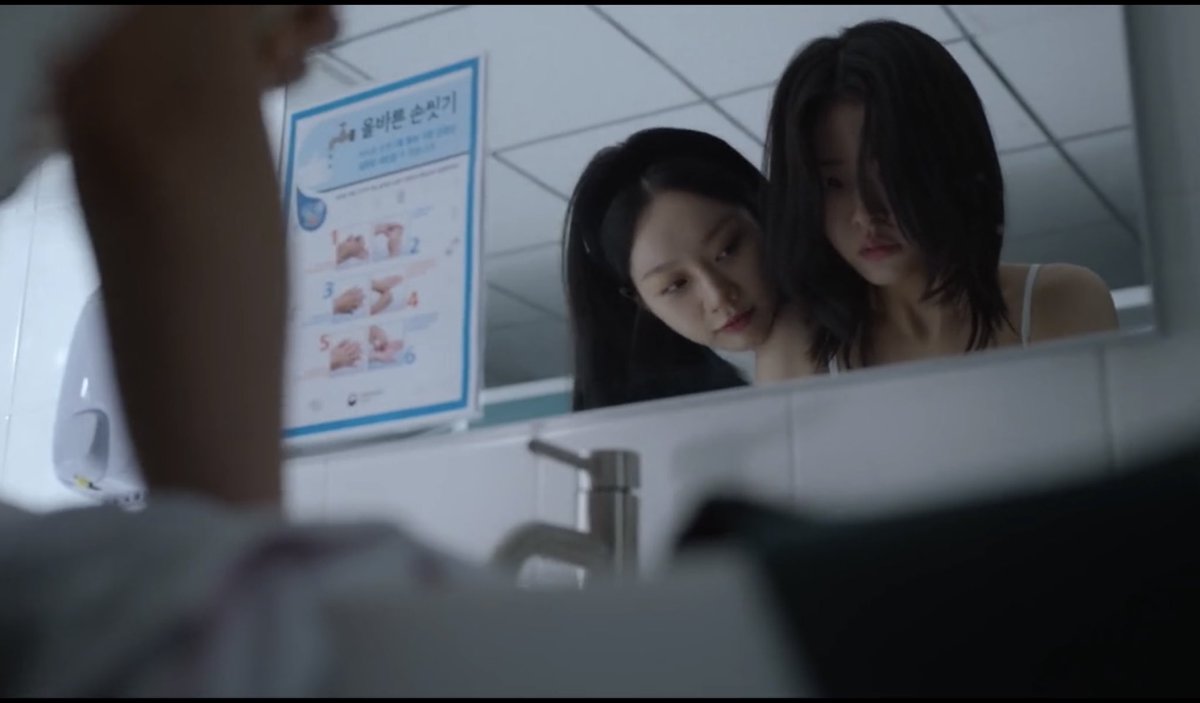 yesdramatic's tweet image. 