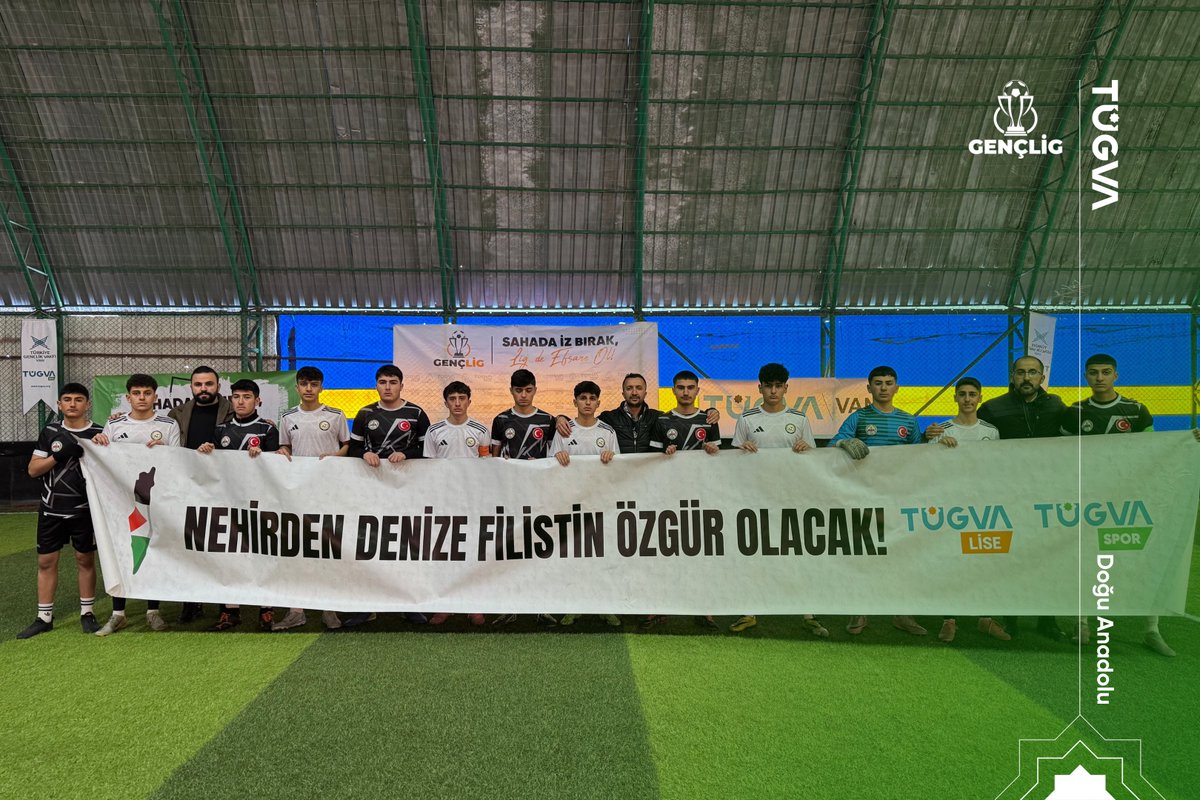 tugvaTR's tweet photo. 📸🏆 https://t.co/JRqAjiTPEr