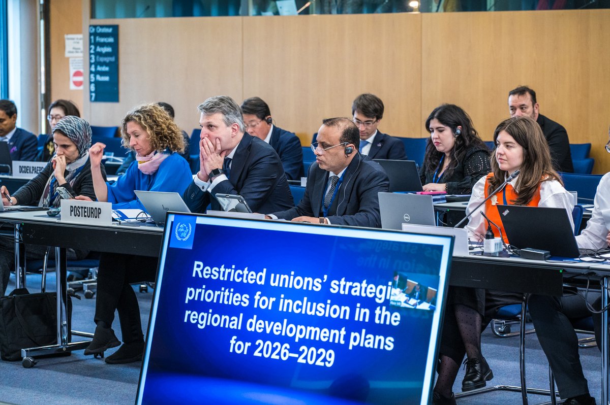 A strong partnership with restricted postal unions is key to ensuring the UPU's #PostalDevelopment work meets each region’s unique needs &amp; priorities✅

Today’s meeting during the UPU CA focused on enhancing synergies, coordination &amp; cooperation🎯

🔗bit.ly/3WtWdz3
