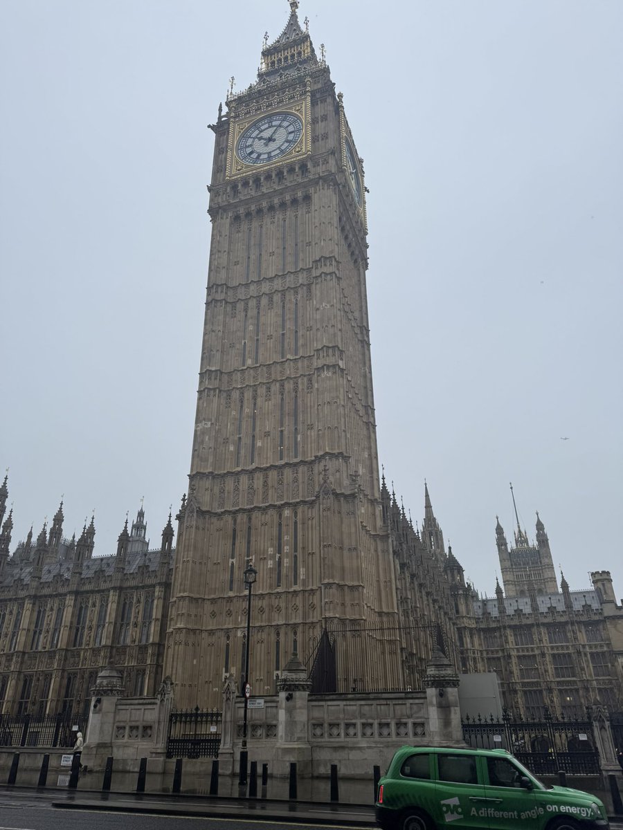 The BwD Youth MP Zainab Shah attended PMQ’s earlier today in the House of Commons. Zainab will be representing young people in BwD on Friday at the annual UK Youth Parliament sitting #Enjoy #Learn #Achieve #UKYP2025 #Youthvoice #BwD #YPS