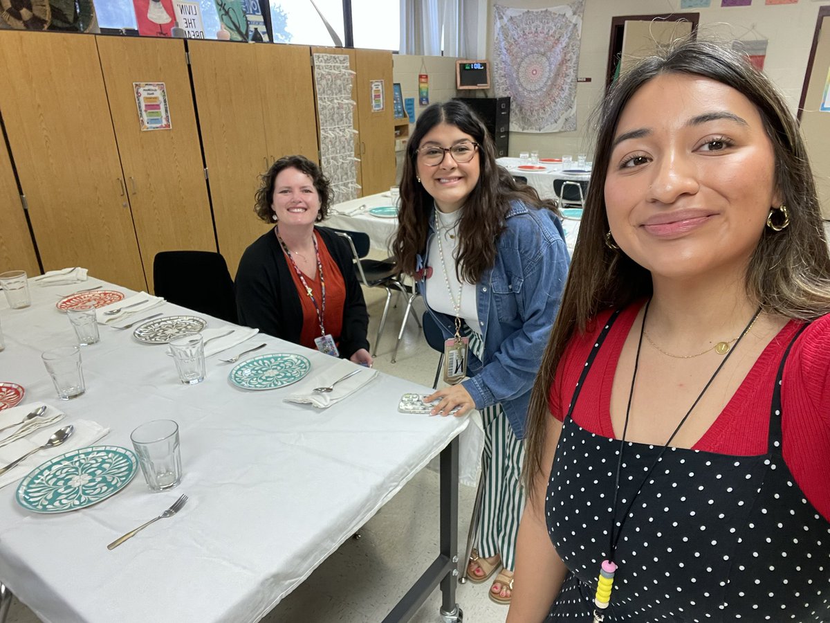 MsNavarro0's tweet image. A big thank you to the Young Gentlemen Organization club for hosting a wonderful breakfast for us. #RoleModels #NISD #ShapingGreatHumans