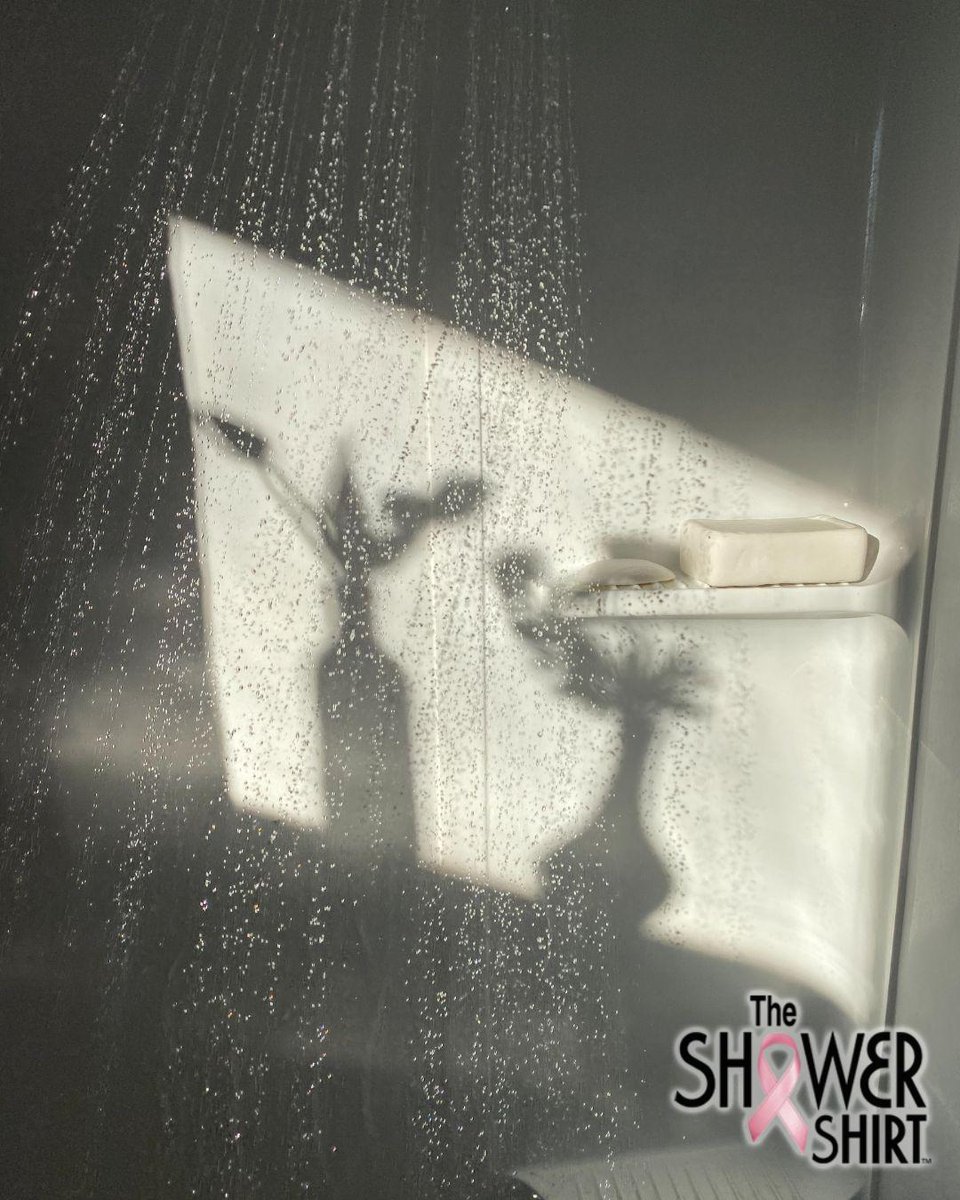 LisaFCrites's tweet photo. Waterborne infections are a serious risk after chest surgery. The Shower Shirt™ is designed to keep you dry and safe while showering. 🛁💧 #SurgicalRecovery #TheShowerShirt https://t.co/45e9705l8Y