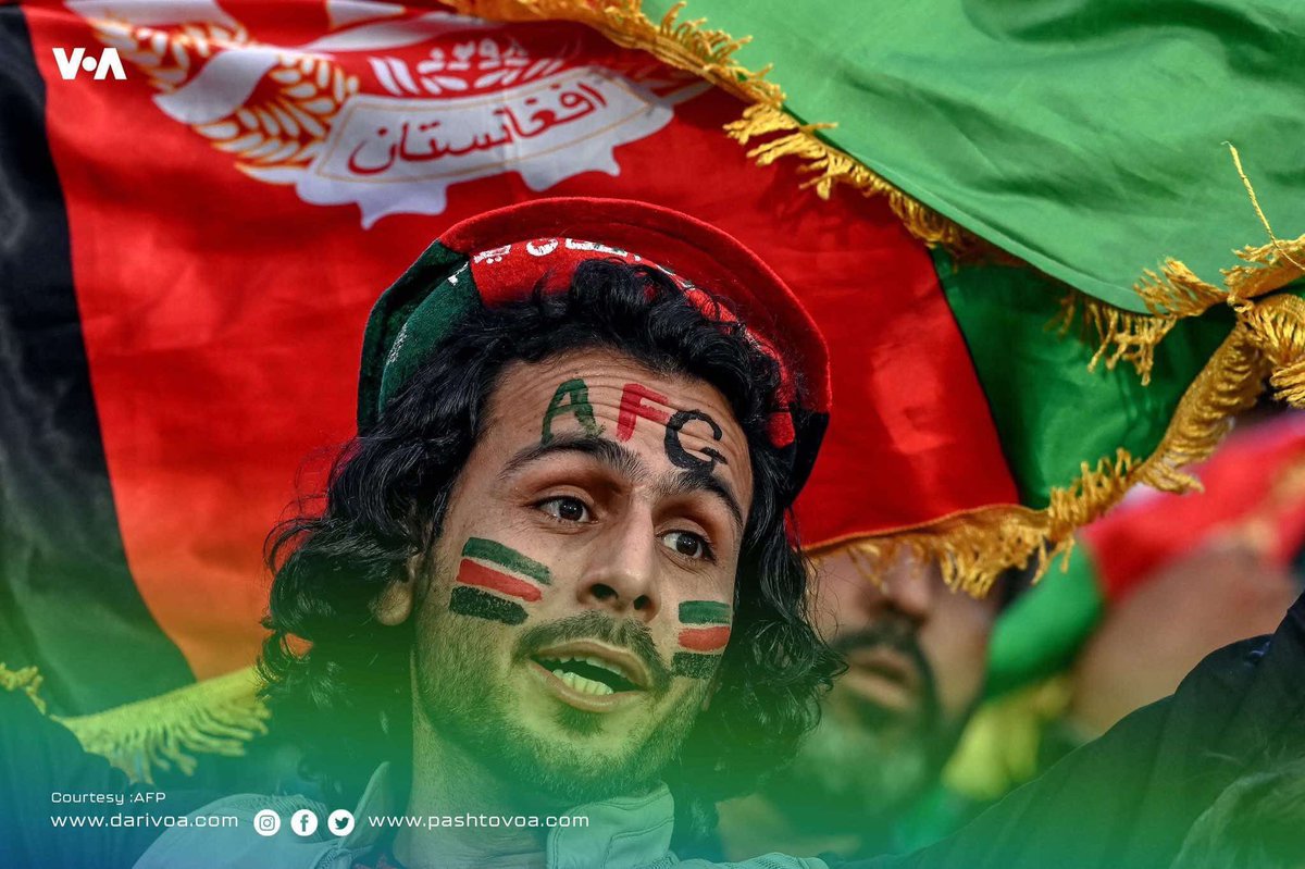 باخت و برد در بازی‌های دیگر برایم خیلی‌معمولی است، اما وقتی پای انگلیس در میان باشد، داستان کاملاً فرق می‌کند! این فقط یک پیروزی نیست، بلکه یک سیلی محکم یست بر صورت آن‌هایی که خواب بایکوت تیم ملی کرکت افغانستان را می‌دیدند.

ما نه‌تنها انگلیس را در میدان شکست دادیم، بلکه مزدوران