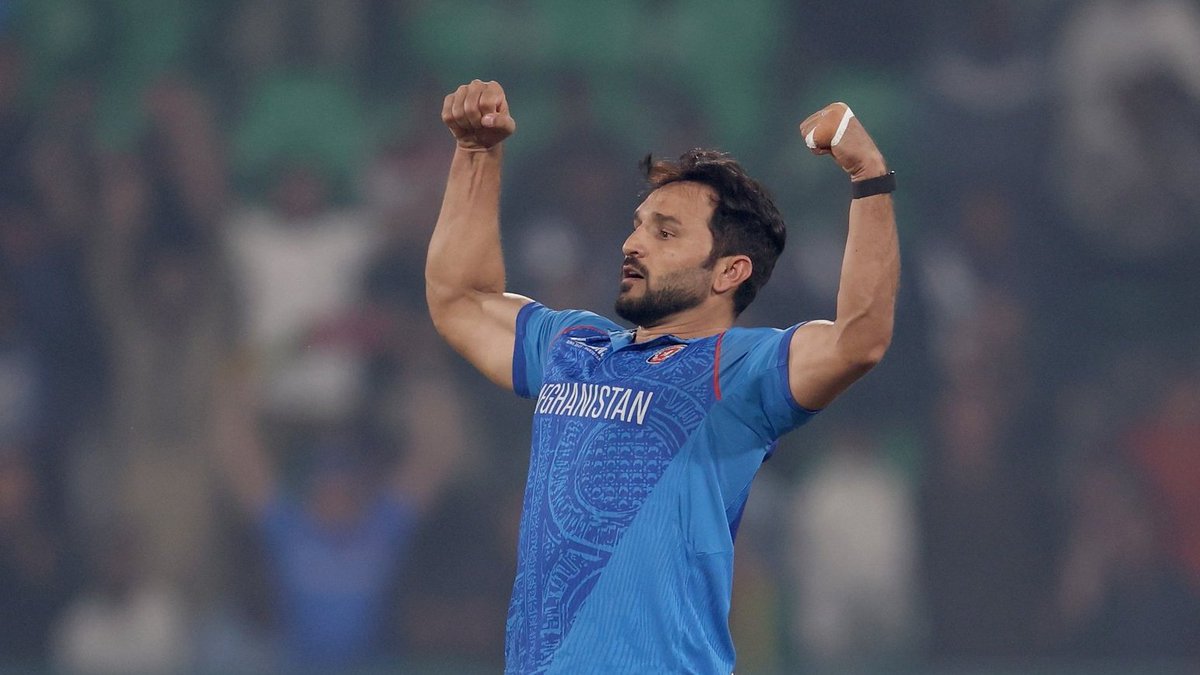 What a match and what a win. Afghanistan-England best game so far at this Champions Trophy. Congratulations Afghanistan. Way to go for more such wins.
#ENGvsAFG #AFGvsENG