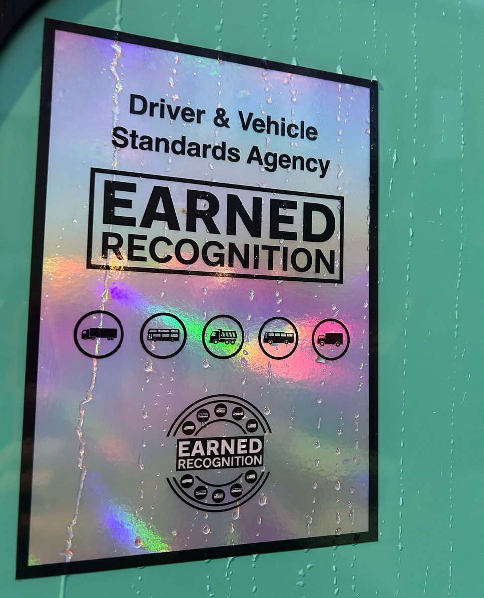 BarnesCoaches's tweet image. Earned Recognition Scheme✅️
This week we&apos;ve been given some new shiny Earned Recognition achievement signs, to proudly displayed on our coaches! 🚍️

#EarnedRecognition #DVSA #CoachOperator #Swindon #Wiltshire #CoachTravel #BarnesCoaches