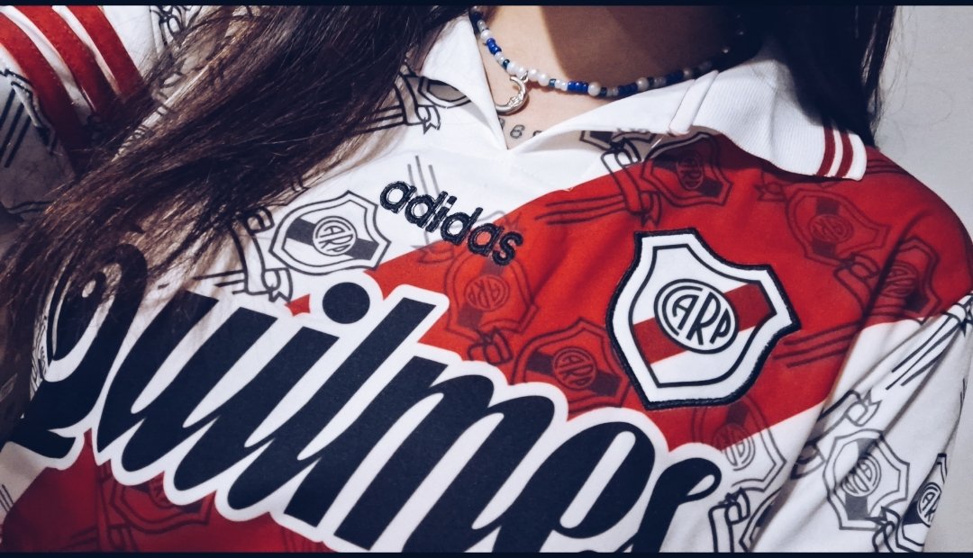 Candee__mm's tweet photo. mis 19 gritaron RIVER https://t.co/Mgqsy7uRK8