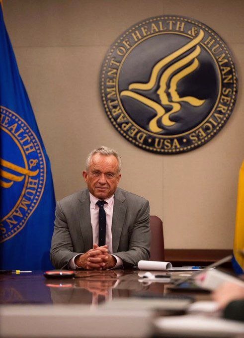 🚨Give me a Thumbs-Up👍, if you support this man!