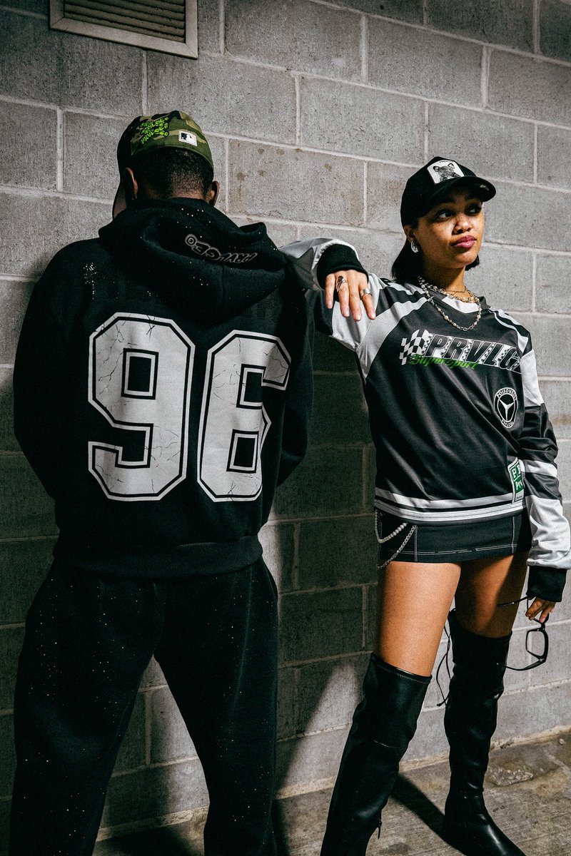 wustin___'s tweet photo. Some clothes I dropped today 🪡 https://t.co/C5B2EwbyhX
